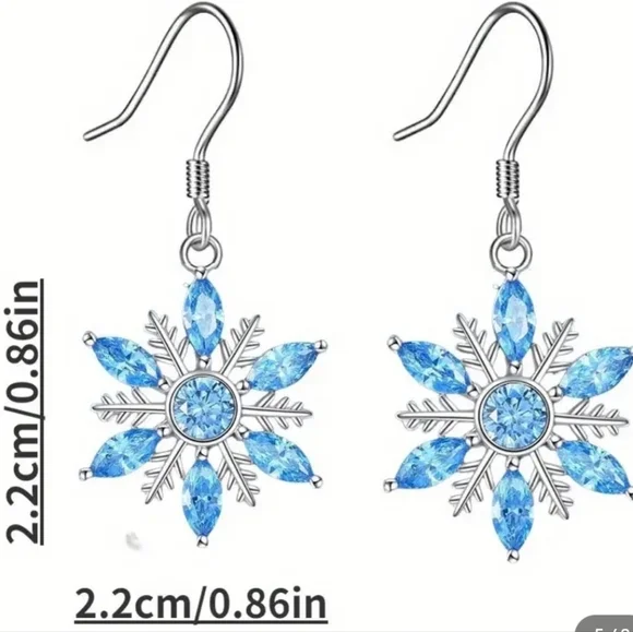 Snowflake dangle earrings - Picture 2 of 4